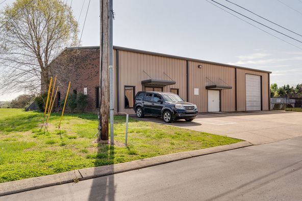 3710 John Lunn Rd, Spring Hill, TN 37174